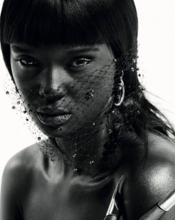 black_mag_69648615_2304603156521583_8498148155344958966_n.jpg