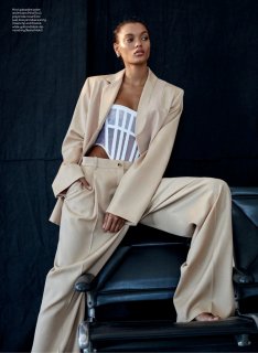 Elle Canada – October 2019-118 拷貝.jpg