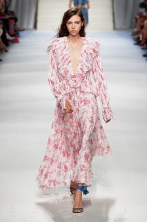 Lea Julian Philosophy di Lorenzo Serafini Spring 2020 RTW MFW 1.jpg