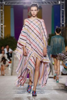 Lea Julian Missoni Spring 2020 RTW MFW 2.jpg