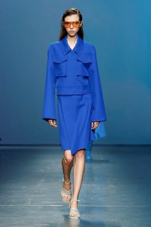 Lea Julian Hugo Boss Spring 2020 RTW MFW 1.jpg