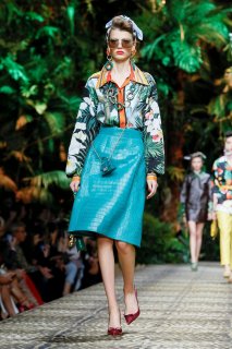 Mathilde Henning Dolce & Gabbana Spring 2020 RTW MFW 2.jpg