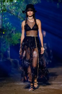 Alexandra Micu Christian Dior Spring 2020 RTW PFW 2.jpg