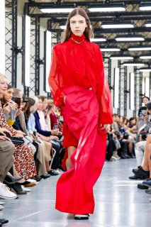 Lea Julian Sacai Spring 2020 RTW PFW 2.jpg