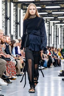 Deirdre Firinne Sacai Spring 2020 RTW PFW 2.jpg