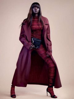 Strateas-Carlucci-x-Duckie-Thot-006-640x851.jpg