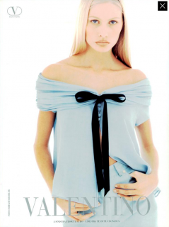 Demarchelier_Valentino_Spring_Summer_1996_04.png