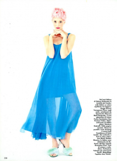 Colours_Saikusa_Vogue_Italia_March_1994_05.png