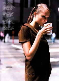 vogue_uk_oct_1998_17.jpg