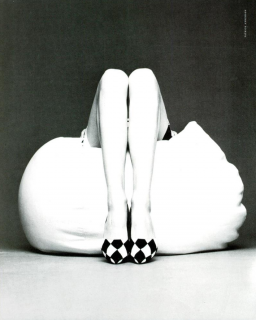 Anderson_Vogue_Italia_March_1991_05.png