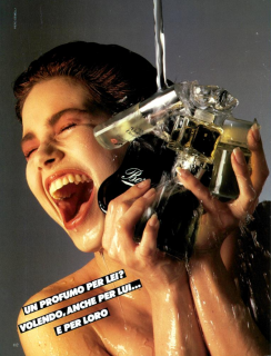 Profumarsi_Gemelli_Vogue_Italia_June_1985_03.png
