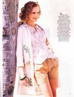 bazaar_us_may_1992_49.jpg