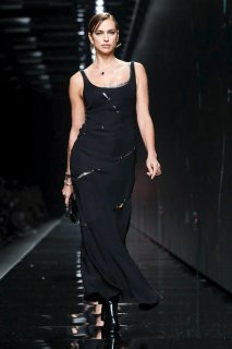 Versace-RTW-FW20-Milan-5314-1582310473.jpg