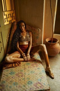Winnie+Harlow+by+Billy+Kidd+for+Vogue+India+March+2020+(8).jpg
