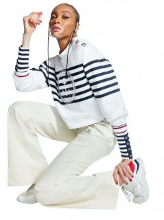 Tommy-Hilfiger-Icons-Spring-Summer-2020-Campaign06.jpg