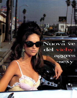 Vichy_Watson_Vogue_Italia_June_1992_01.png