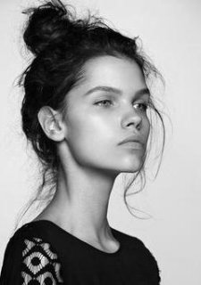 000000607878-kate_kina-modelprofileMainPicCropped.jpg