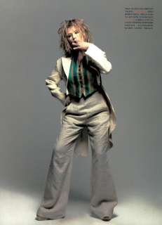MF_Comte_Vogue_Italia_April_1994_07.png