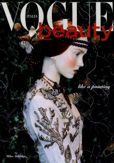 Aldridge_Vogue_Italia_February_2005_01.png