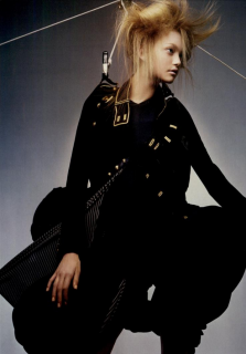 McDean_Vogue_Italia_February_2005_06.png