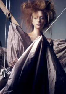 McDean_Vogue_Italia_February_2005_09.png