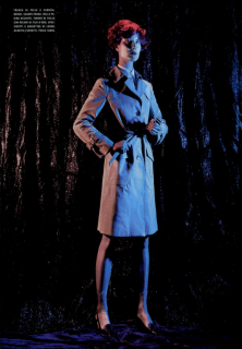 Thompson_Vogue_Italia_February_2005_14.png