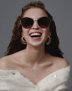 Miu-Miu-Eyewear-Spring-Summer-2020-Campaign01.jpg