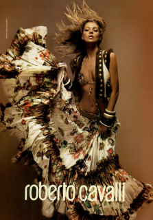 Mert_&_Marcus_Roberto_Cavalli_Spring_Summer_2005_05.png