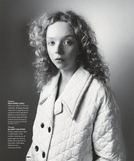 Vogue_Australia_-_June_2020-111 拷貝.jpg