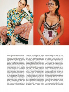 L'Officiel Italia N°33 - Summer 2020-237 拷貝.jpg