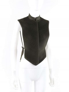 013774_AlexanderMcQueenDarkGreenPleatedArmorVestHighCollarWaistCoat_2__master.jpeg