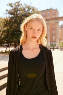 modelingagencyicon_116879191_2734515863447278_3311894358056751666_n.jpg