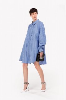 no21-oversized-pinstripe-shirt-dress_15710932_28448290_2048.jpg