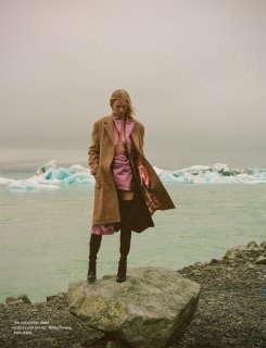 L'Officiel Singapore N°134 - October 2020-110 拷貝.jpg