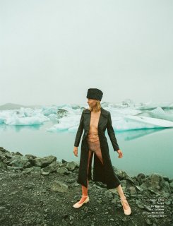 L'Officiel Singapore N°134 - October 2020-111 拷貝.jpg