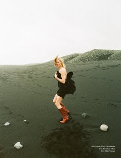 L'Officiel Singapore N°134 - October 2020-117 拷貝.jpg
