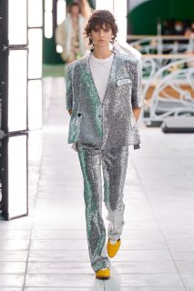 Giselle Norman Louis Vuitton Spring 2021 RTW PFW 1.jpg