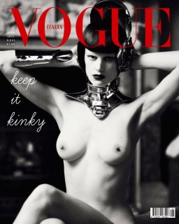 vogue-singapore2.jpg