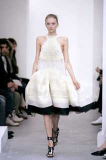 Balenciaga+Spring+2006+vwvOTgCBOgCl.jpg