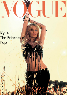 Kylie_UK_Vogue_2020.png
