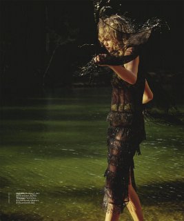 Vogue Australia - November 2020-175 拷貝.jpg