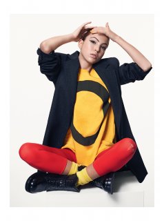 VI12 David Sims -story-3a.jpg