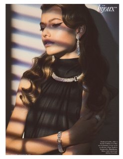 2020-12-01 Vogue Paris-100 拷貝.jpg