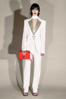 00001-Givenchy-Pre-Fall-21.jpg