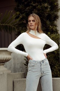 long-sleeves-bodysuit-white-3_800x.jpg