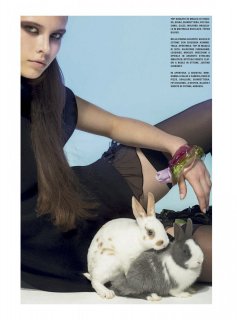 Vogue_Italia_-_Gennaio_202103.jpg