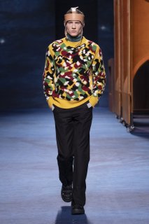 00014-DIOR-MENSWEAR-FALL-21.jpg