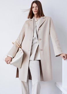 MAX-MARA-STUDIO-SS21-Giampaolo-Sgura-07.jpg.26f29d95e42ae619ddc065486753ea5d.jpg