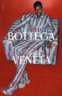 BottegaVeneta_Salon01_A2-1336x2048.jpg