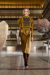 00020-Ulla-Johnson-Fall-21-credit-Jonas-Gustavsson.jpg